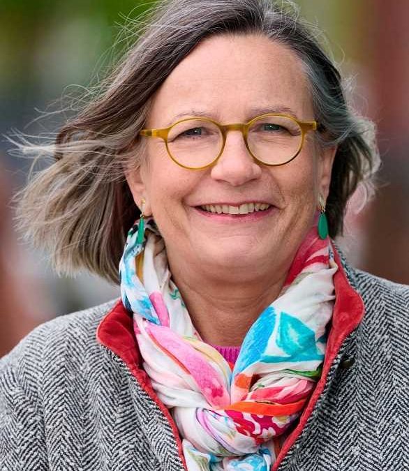 Lese-Glück! Bücher steigern die Lebensfreude – Aktuelle Buchempfehlungen von Annemarie Stoltenberg