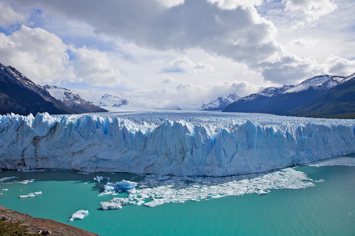Perito Moreno Gletscher quer